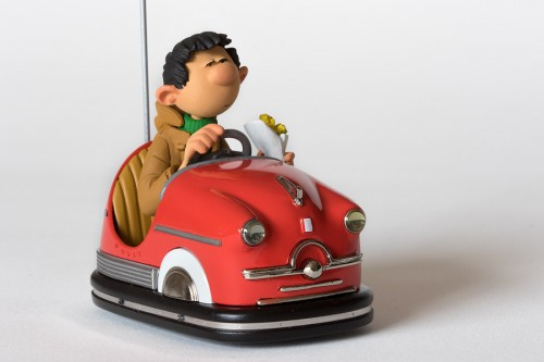Figurine résine Gaston - L'auto tamponneuse (Fariboles)